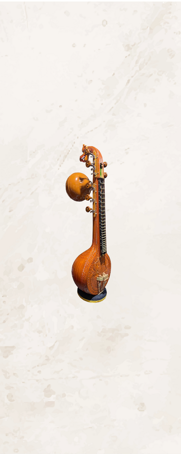 <h4><strong>Saraswati Veena</strong></h4>