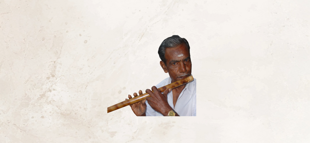 <h4><strong>Carnatic Flute, Venu & Cases</strong></h4>